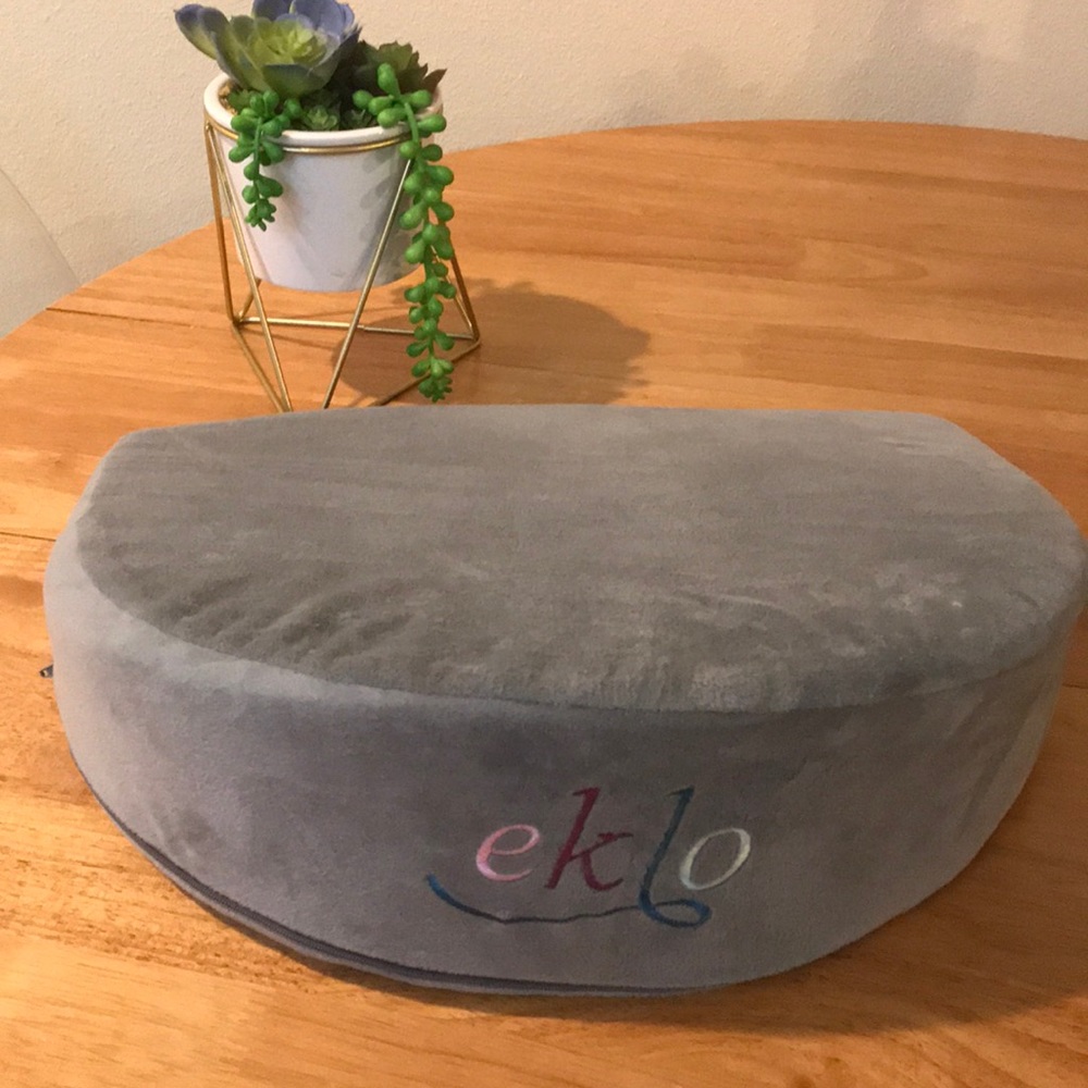 Maternity wedge pillow